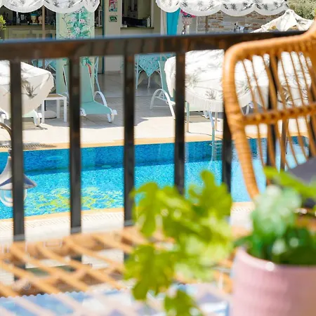 Anthelion Bed and Breakfast Λιμενάρια