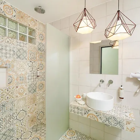 Anthelion Bed & Breakfast