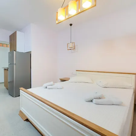 Anthelion 4* Λιμενάρια