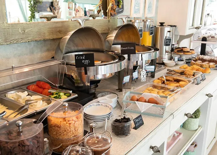 Oda ve Kahvaltı Anthelion