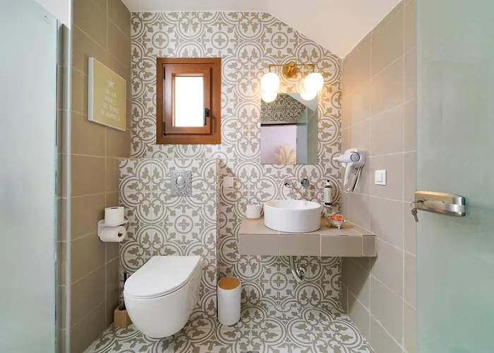 Anthelion Oda ve Kahvaltı Limenaria (Thasos)